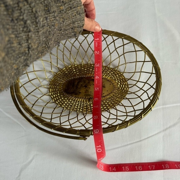 Vintage Wire Fruit Basket - Picture 2 of 6